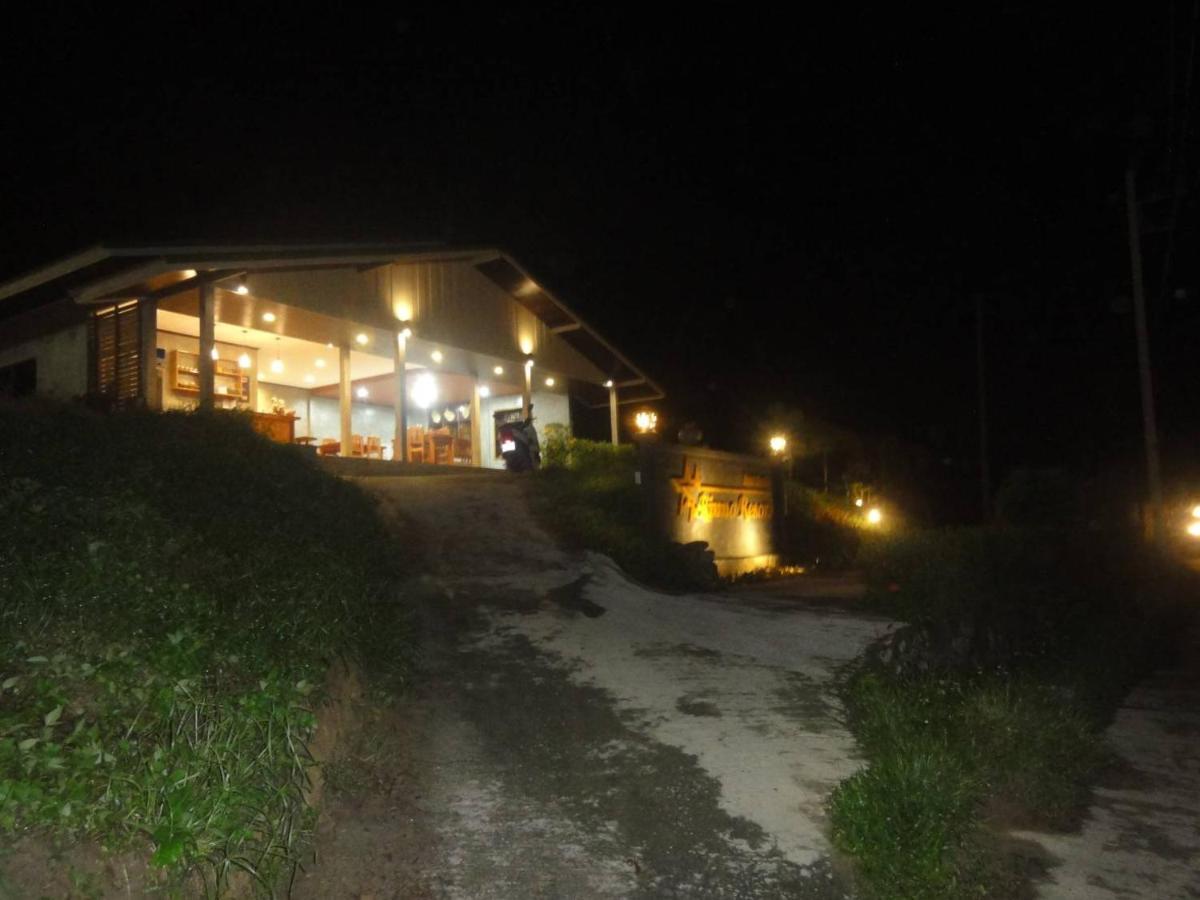 Rinna Resort Ko Mook Exterior photo