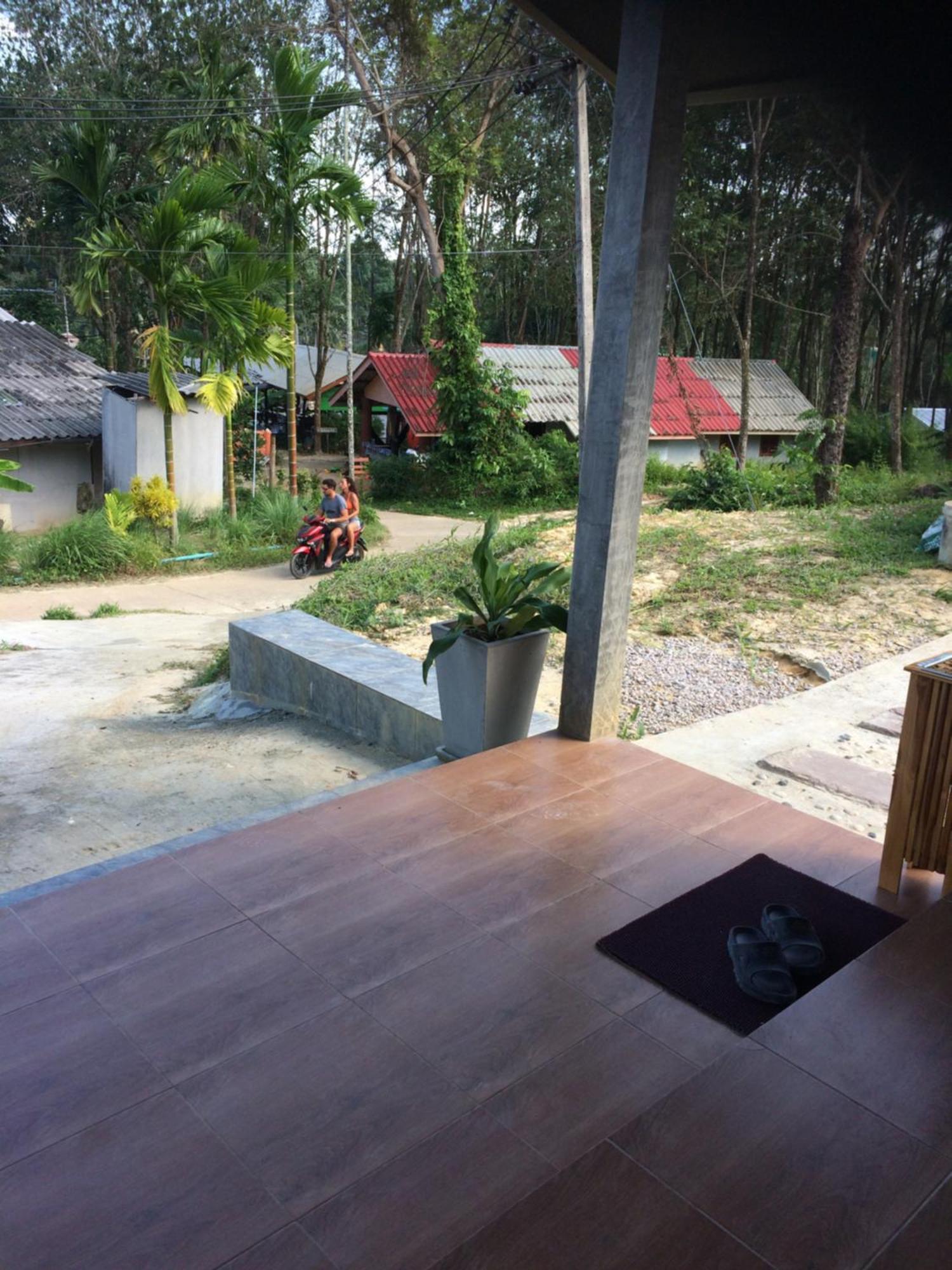 Rinna Resort Ko Mook Room photo